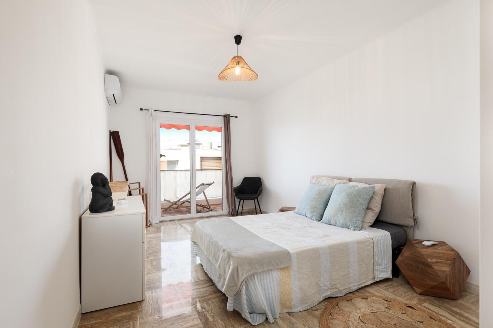 Spacieux Appartement De 114 M2 A 5 Min Des Plages - Proximite Tous Commerces Et Transports 昂蒂布 外观 照片