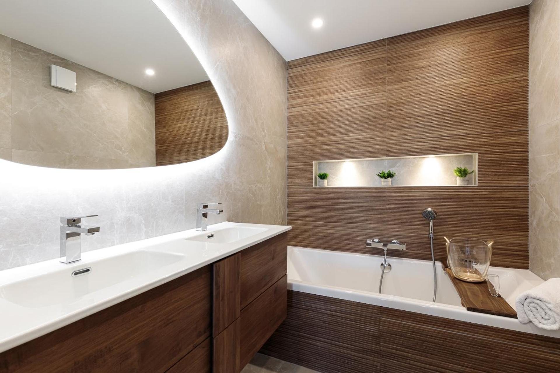 Spacieux Appartement De 114 M2 A 5 Min Des Plages - Proximite Tous Commerces Et Transports 昂蒂布 外观 照片